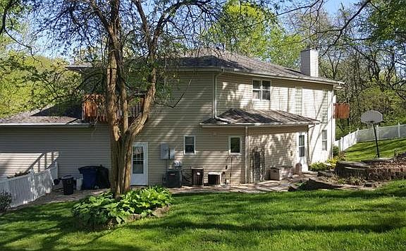 3rd image of 1911 SW Meyer Blvd