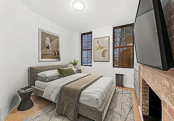 3rd image of 220 W 10th St #1F