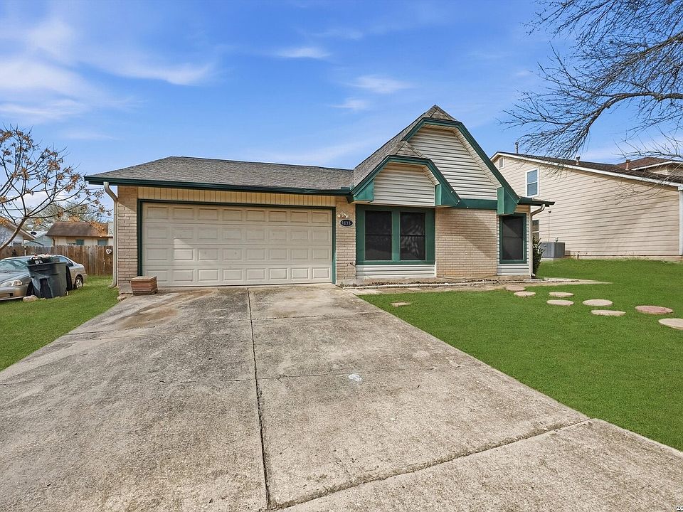 9835 Spruce Ridge Dr, Converse, TX 78109 | Zillow