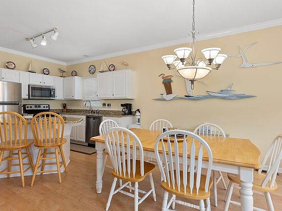 3rd image of 1208 Central Ave APT 1