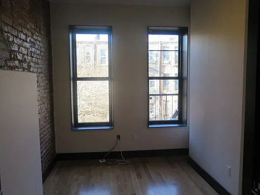 Rented by Wyckoff Heights Realty Inc. | media 51