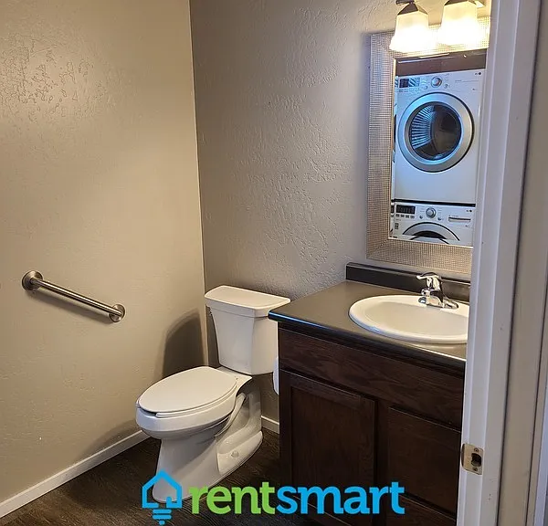 2207 Strand Ave #A — Photo 7