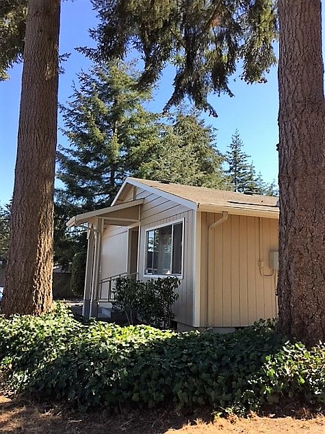 1st image of 125 NW Mountain View Dr