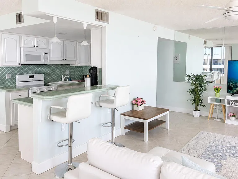 2900 N Atlantic Ave #702 — Photo 11