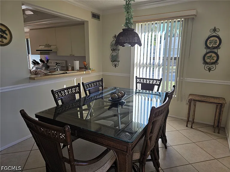 7105 Quail Run Ct W #1 — Photo 5