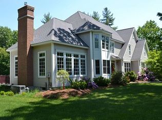 9 Merrill Rd, Merrimack, NH 03054