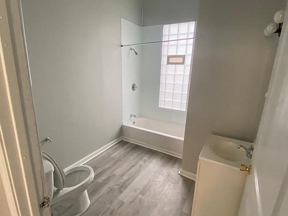 3rd image of 87 Neoga St APT 1