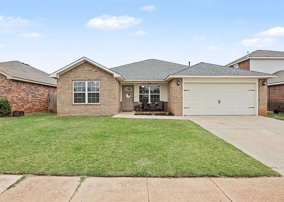 1st image of 11444 SW 25th Ter