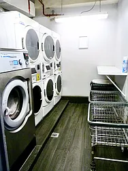 Rented by R New York