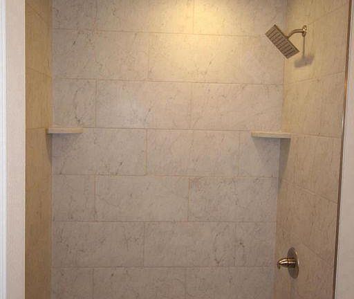 4th image of 2566 Frankford Ave #2