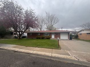 922 Moose Dr, Riverton, WY 82501