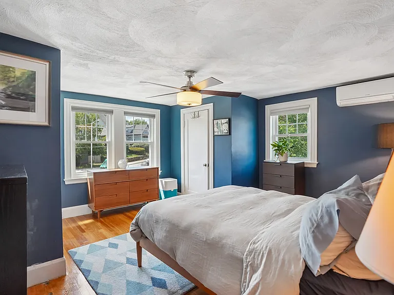 3 Woburn St — Photo 26