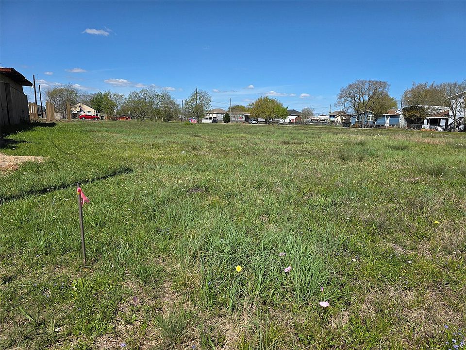 1st image of 308 20th St Lot 28