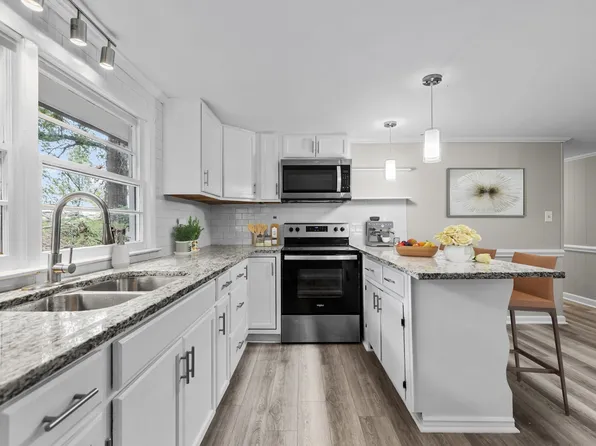 5838 Flower Hill Rd, Kenly, NC 27542
