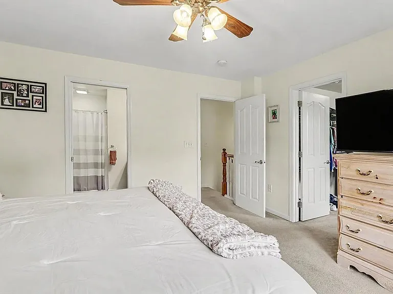 1212 Overlook Rd — Photo 11