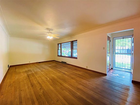 5th image of 3337 Redbud Ave