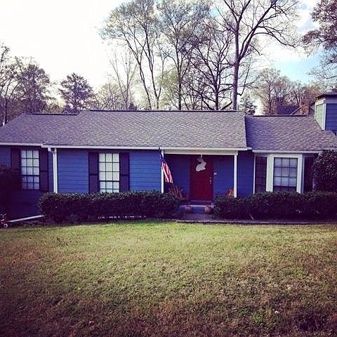 Front of House/Front Yard