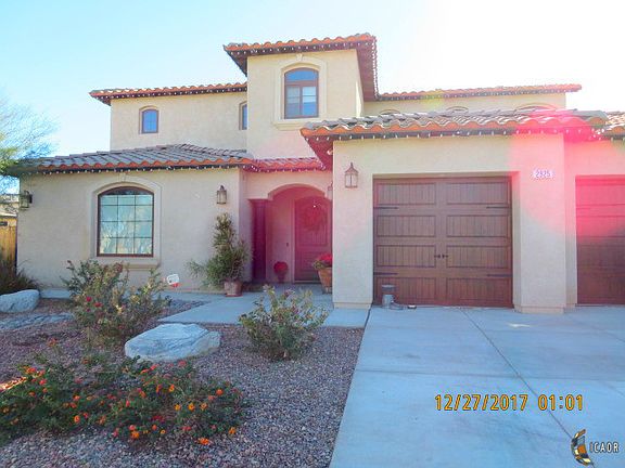 3rd image of 2925 Vine Ct