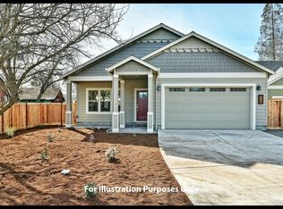 3631 Hilsinger Rd, Phoenix, OR 97535