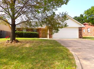 4827 SE Tattershall Way, Lawton, OK 73501