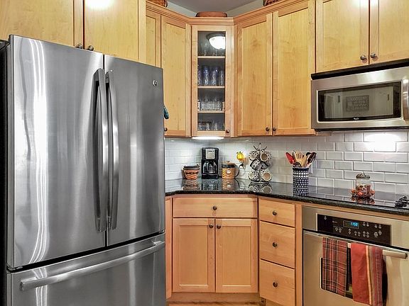 5th image of 59 Walpole St Unit 111