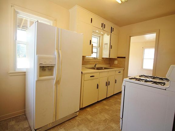 3rd image of 1028 N 13th St