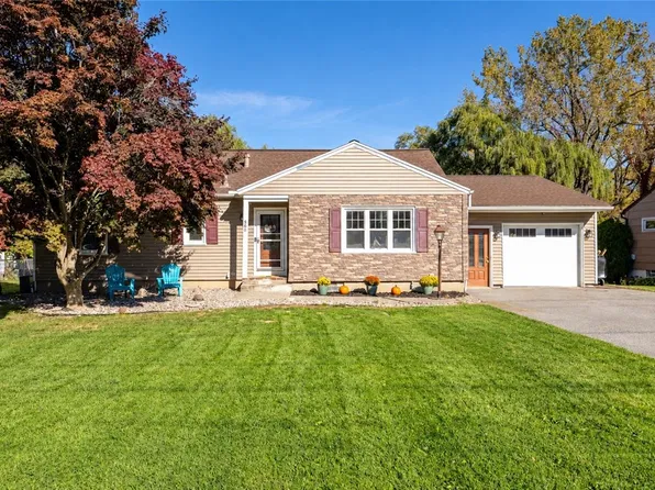 566 Latta Rd, Rochester, NY 14612