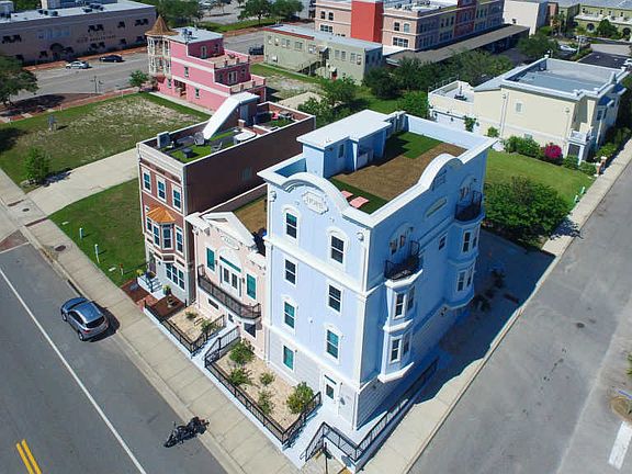 3rd image of 215 S Palmetto Ave