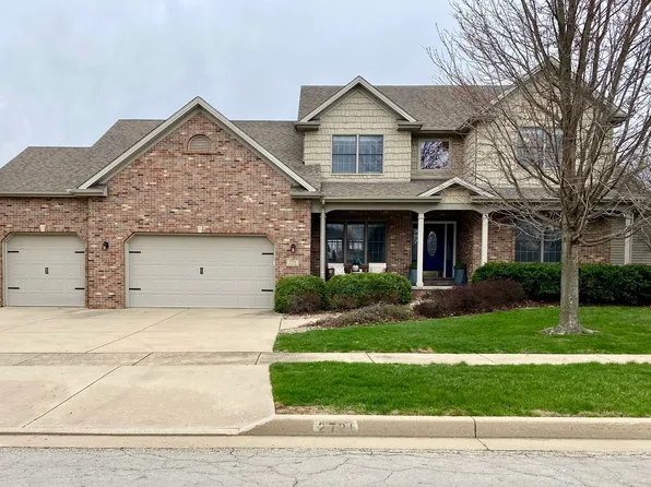 2721 Crooked Creek Rd, Bloomington, IL 61705