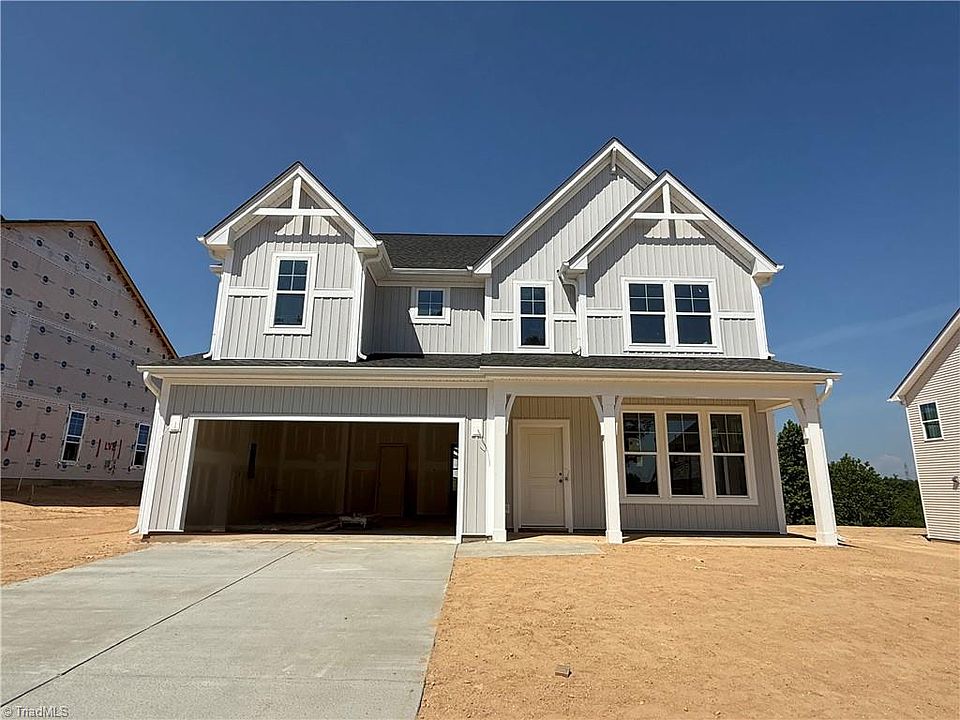 1st image of 430 Yarrow Dr