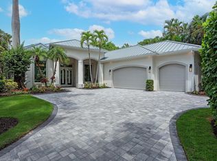 2363 Crayton RD, NAPLES, FL 34103