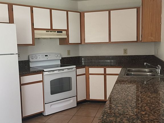 4th image of 5181 Pioneer Ave APT 104