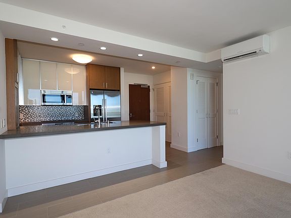 4th image of 600 Ala Moana Blvd #402