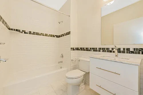 Floor plan 2 Bed 2 Bath