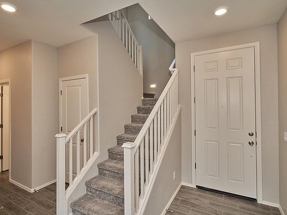 3rd image of 16671 W Jenan Dr
