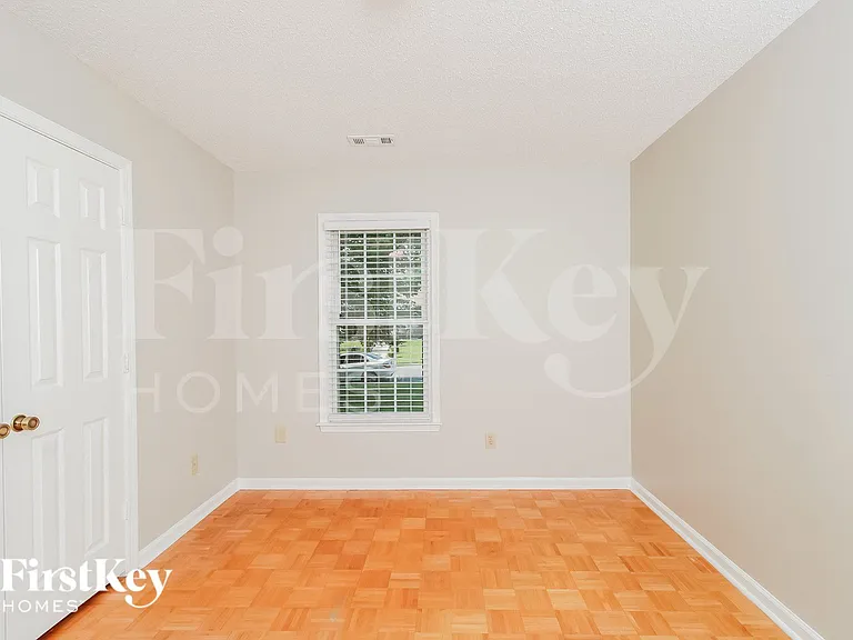 5807 Running Ridge Rd — Photo 11