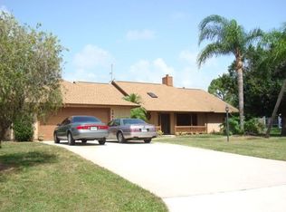 5865 Set N Sun Pl, Jupiter, FL 33458