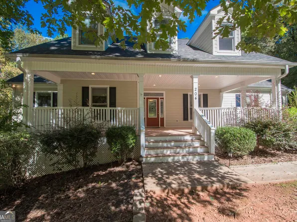 204 Edgefield Ct, Lagrange, GA 30240