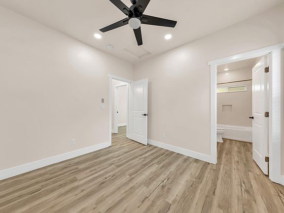 4th image of 11 Circle St