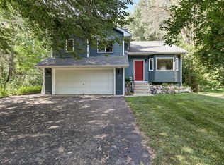 1 Hillcrest Ln, Circle Pines, MN 55014