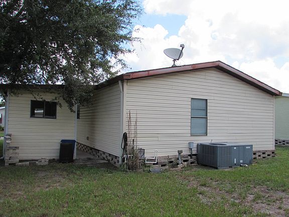 3rd image of 10836 Hayden Ave