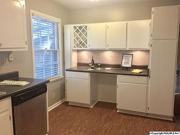 4th image of 11304 Dellcrest Dr SE