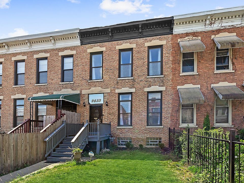 1st image of 2433 W Flournoy St #0