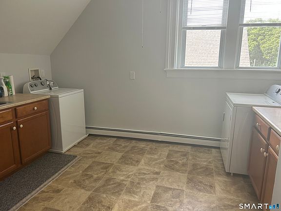 4th image of 304 Caroline St APT 5