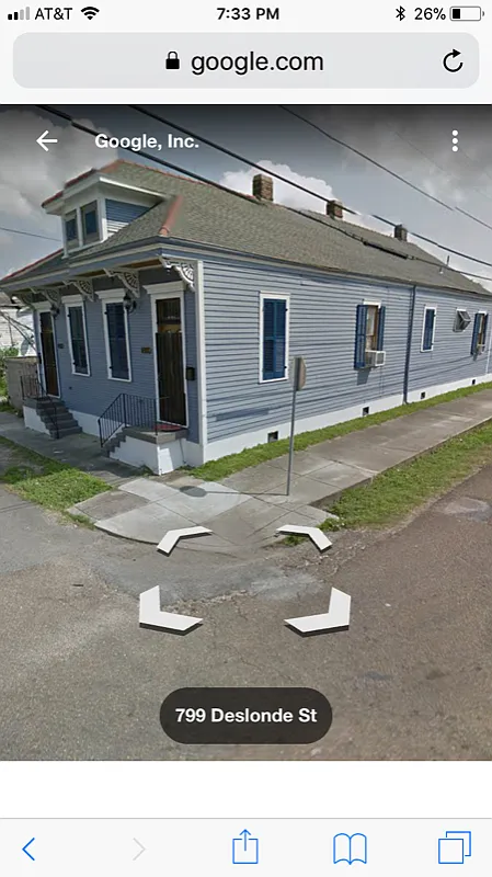 Building Photo - 4902 Dauphine St #1