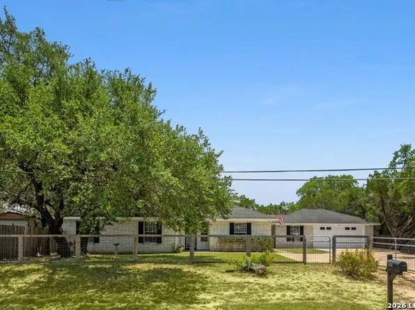 1106 Amanda, Canyon Lake, TX 78133
