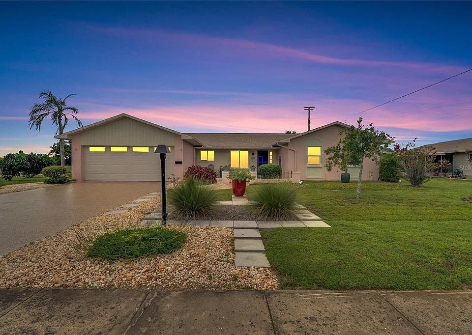 1st image of 608 OJAI AVENUE