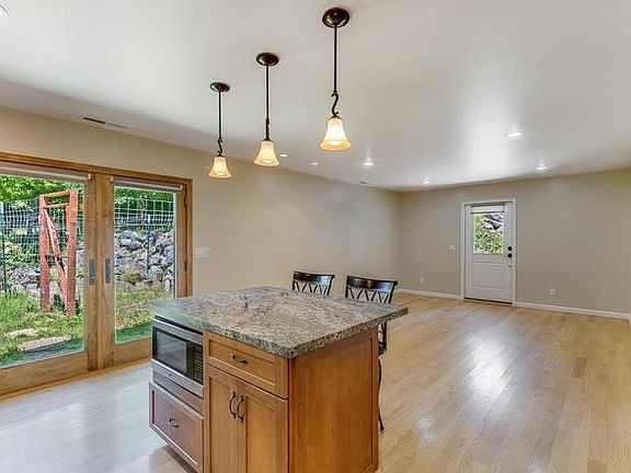 3rd image of 17395 Melody Ln