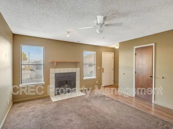 169 Pine Shadow Dr, Goose Creek, SC 29445
