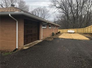 265 Mountain View Rd, Gibsonia, PA 15044